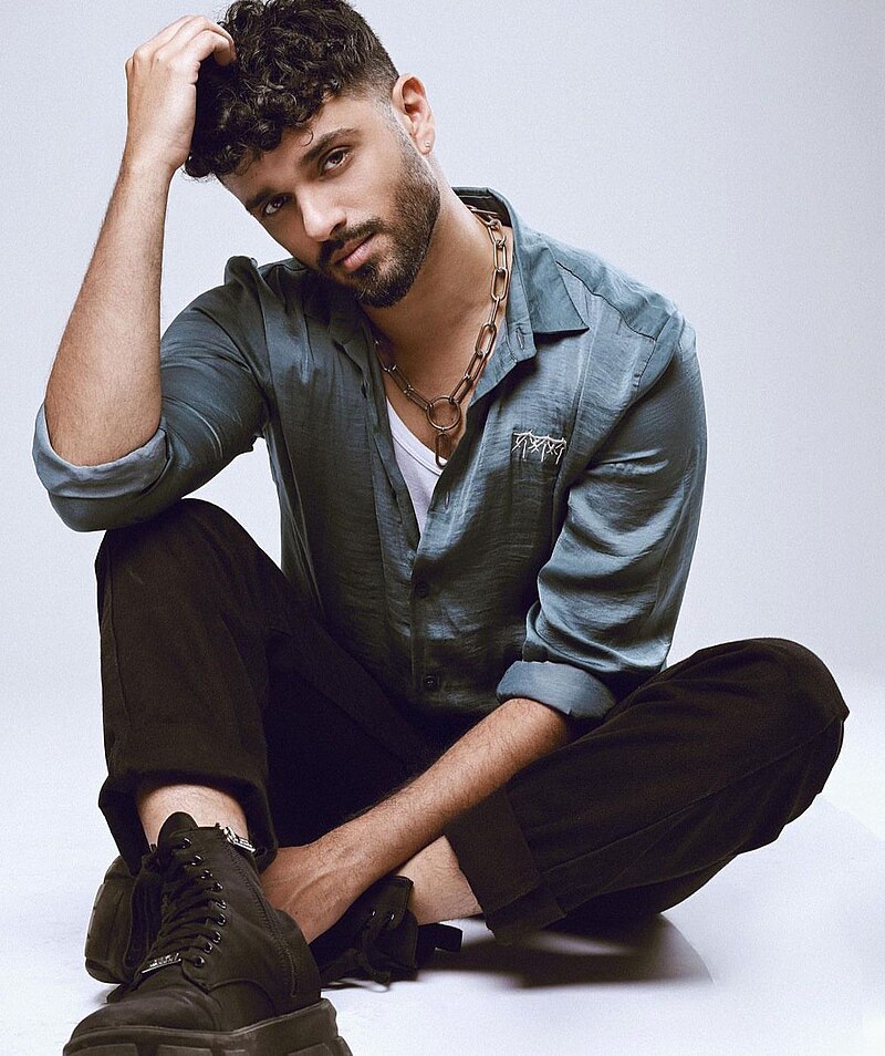 Eyal Aharoni