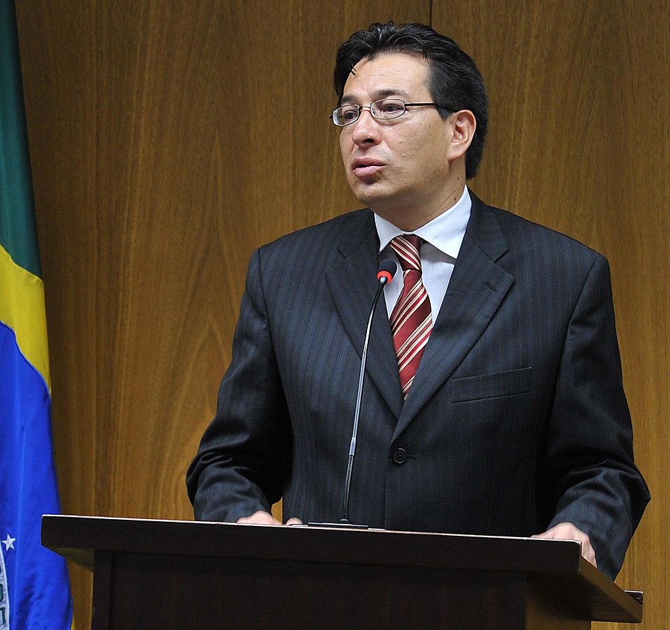 Fander Falconi
