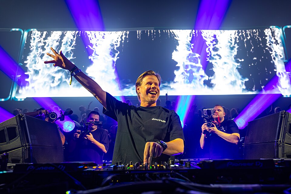 Ferry Corsten