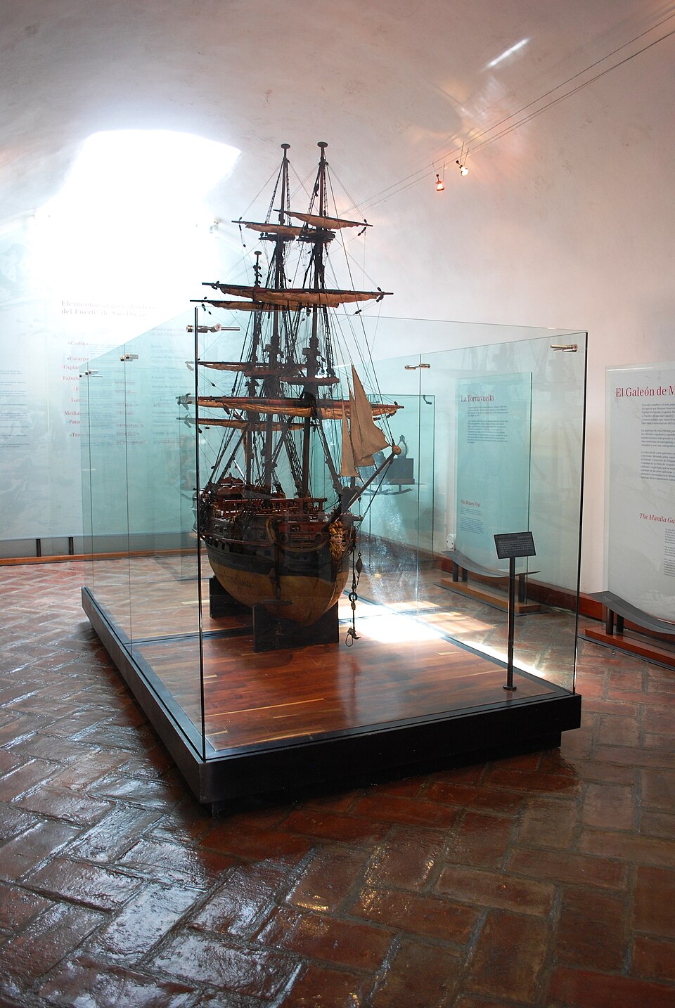 Filipino crewmen