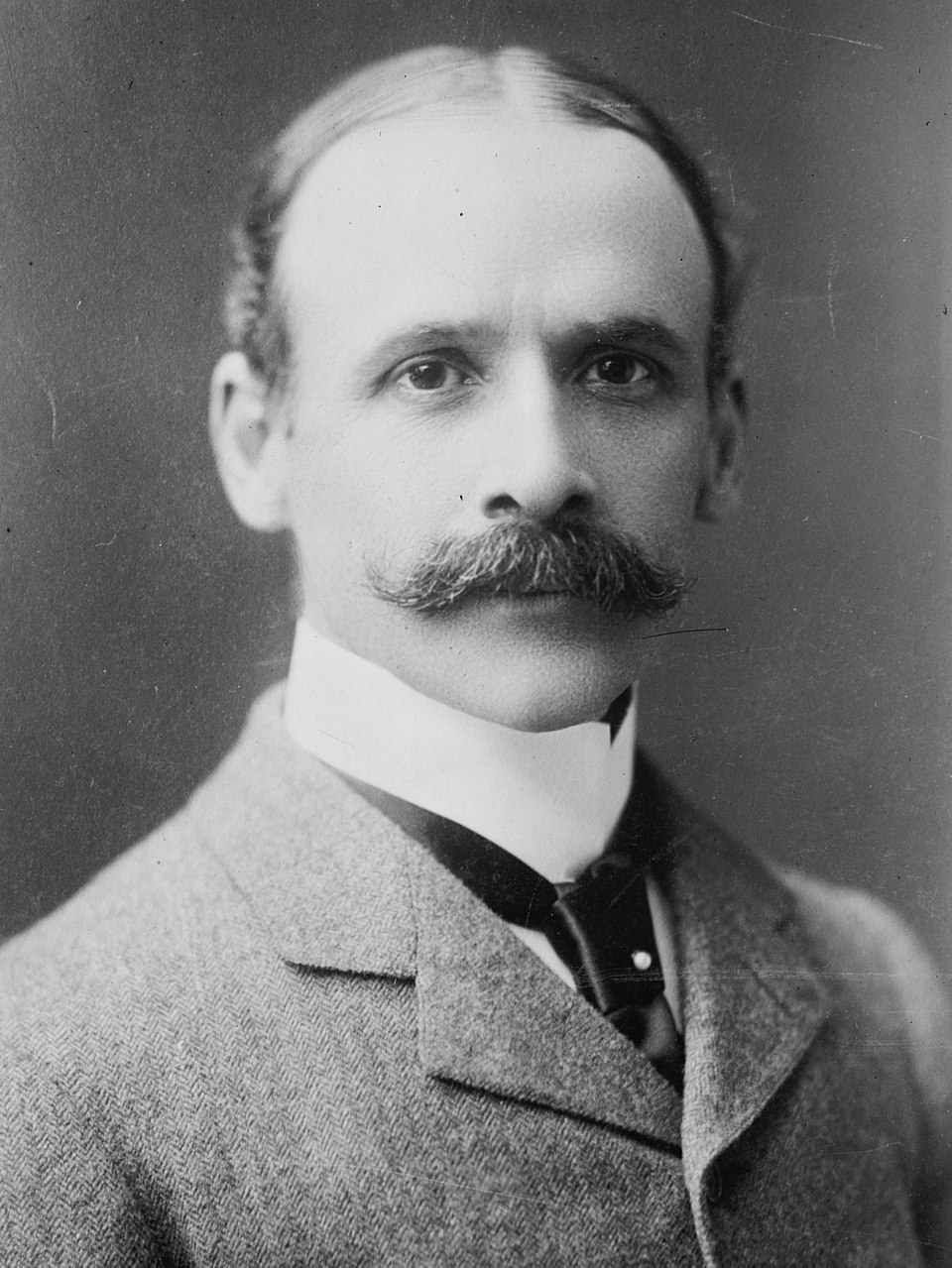 Francis B Loomis