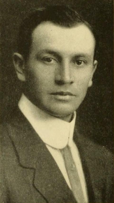 Frank Mount