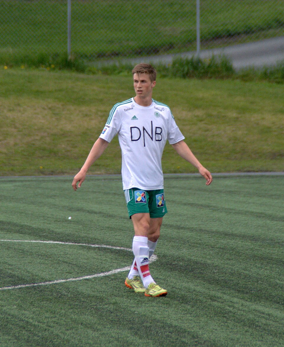 Fredrik Sjølstad