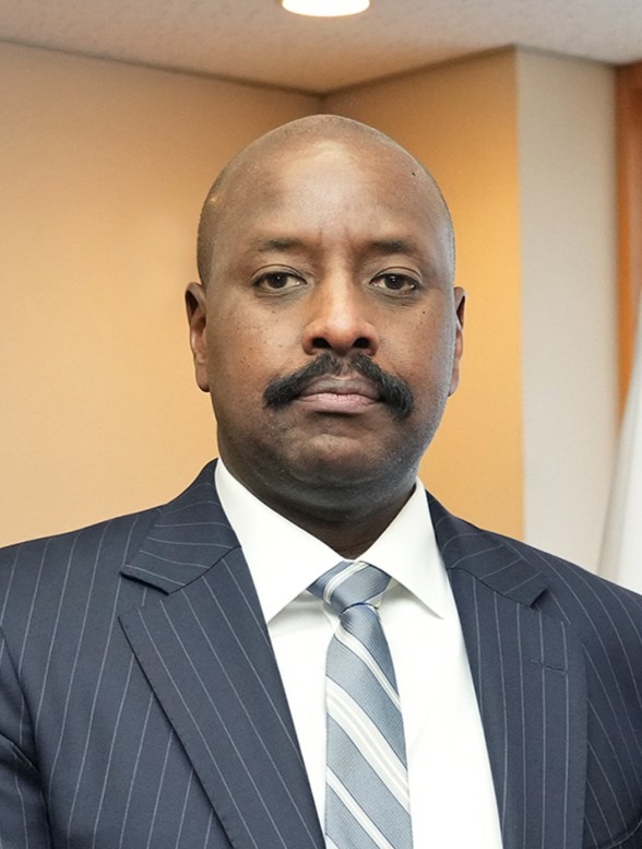 Gen Muhoozi Kainerugaba