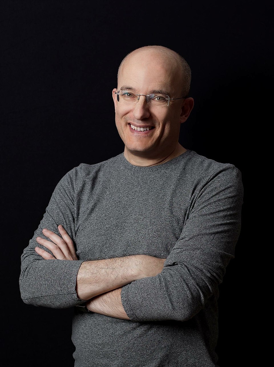 Gil Hovav
