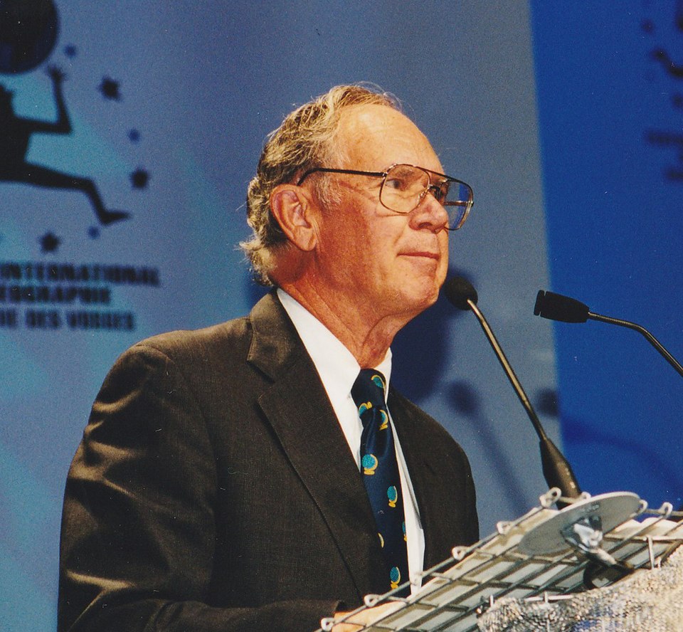 Gilbert M Grosvenor