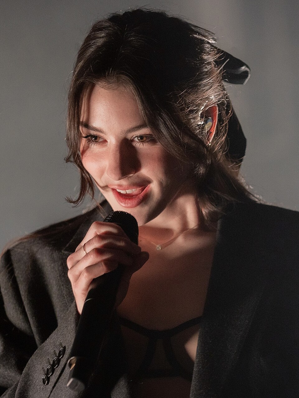 Gracie Bon