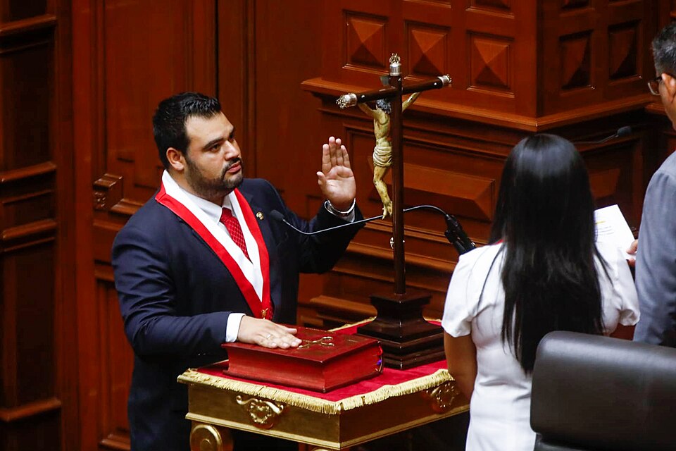 Guillermo Aliaga