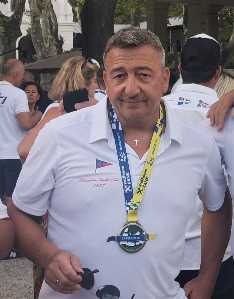 H. Zsolt