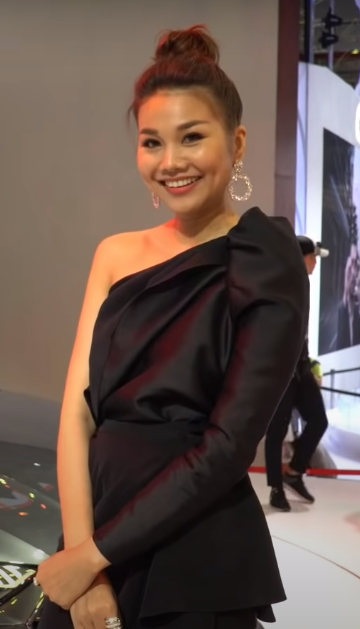 Hà Dĩ Luân