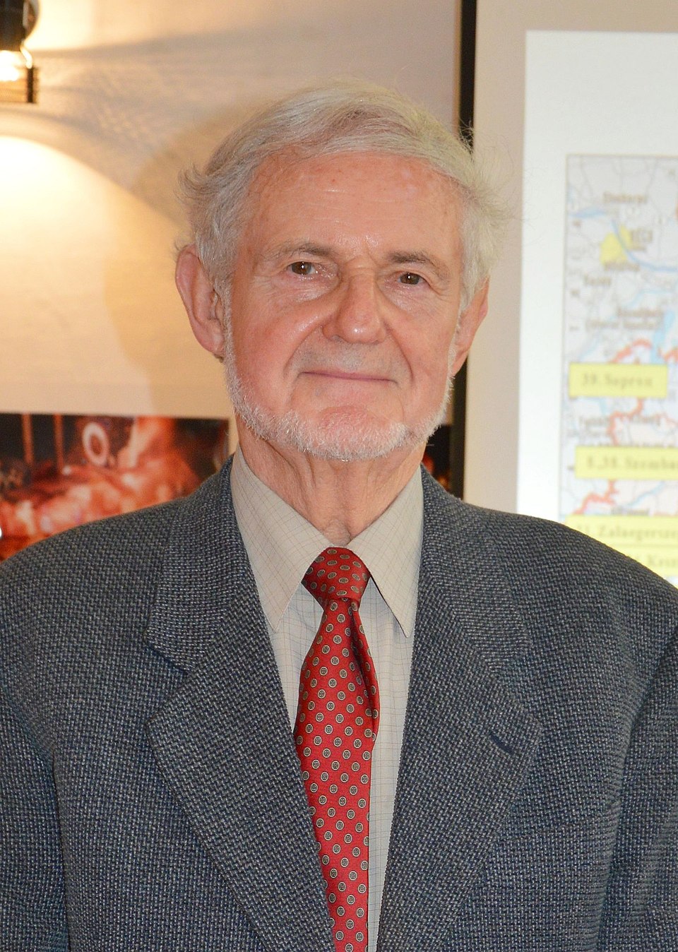 Hámori Jenő