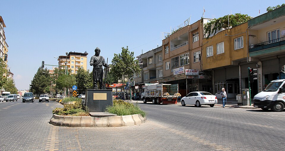 Haydar İkizer