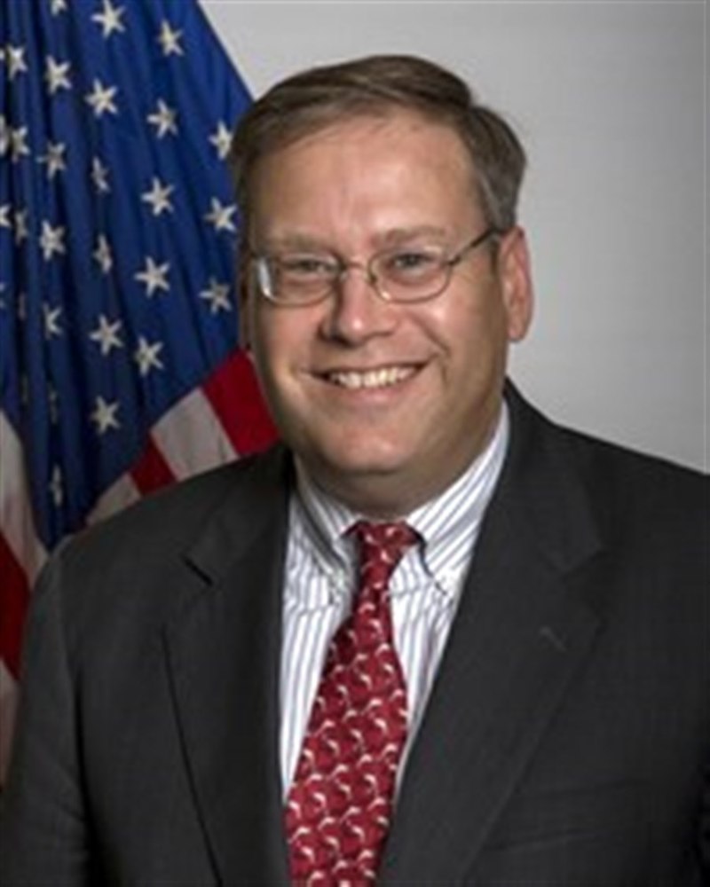 He Weikang