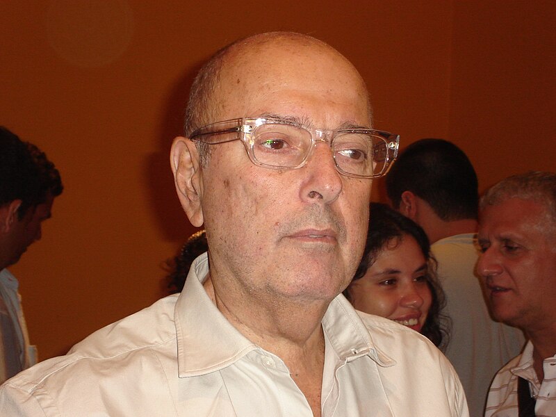 Héctor Lucena