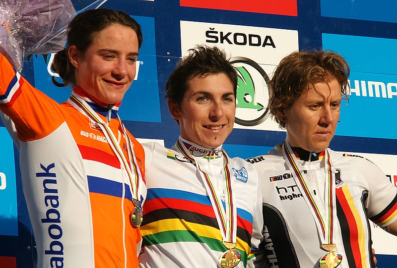 Helane Becker