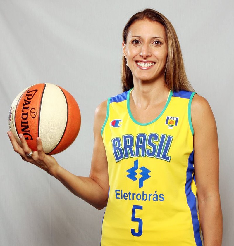 Helen Luz