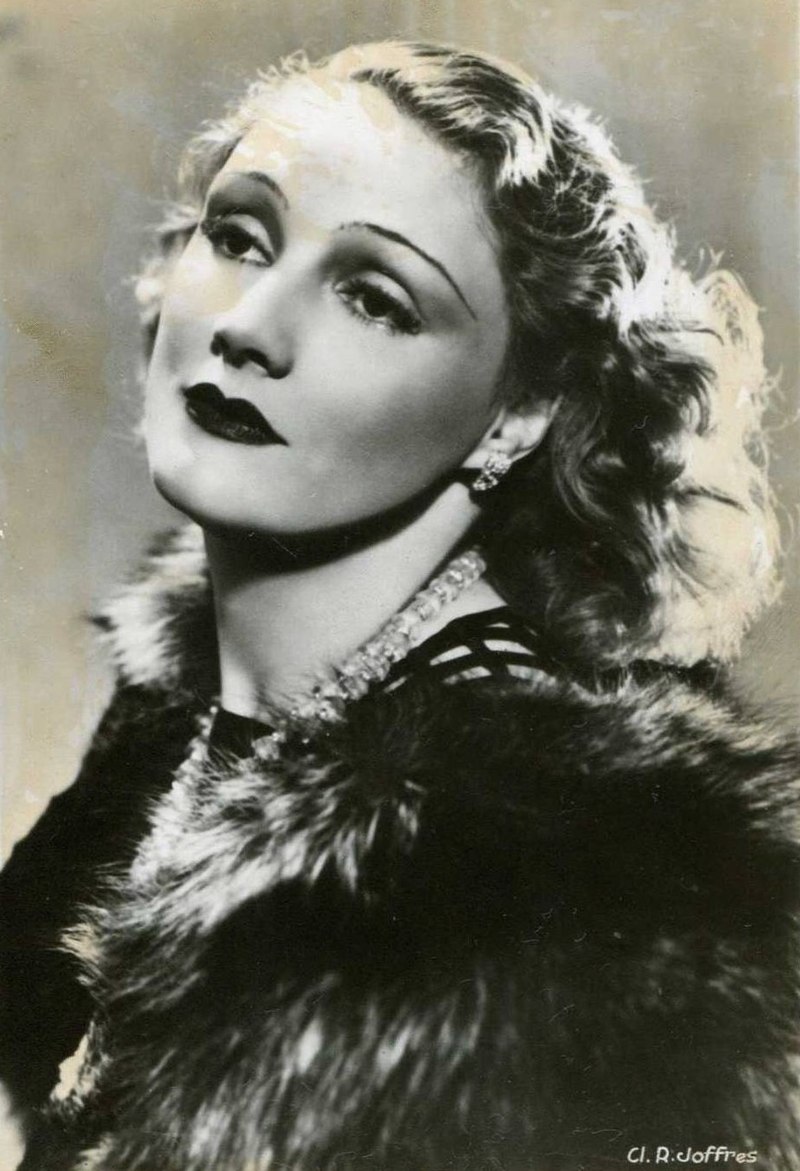 Hélène Casanova