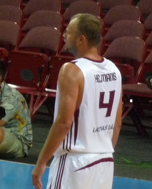 Helmanis