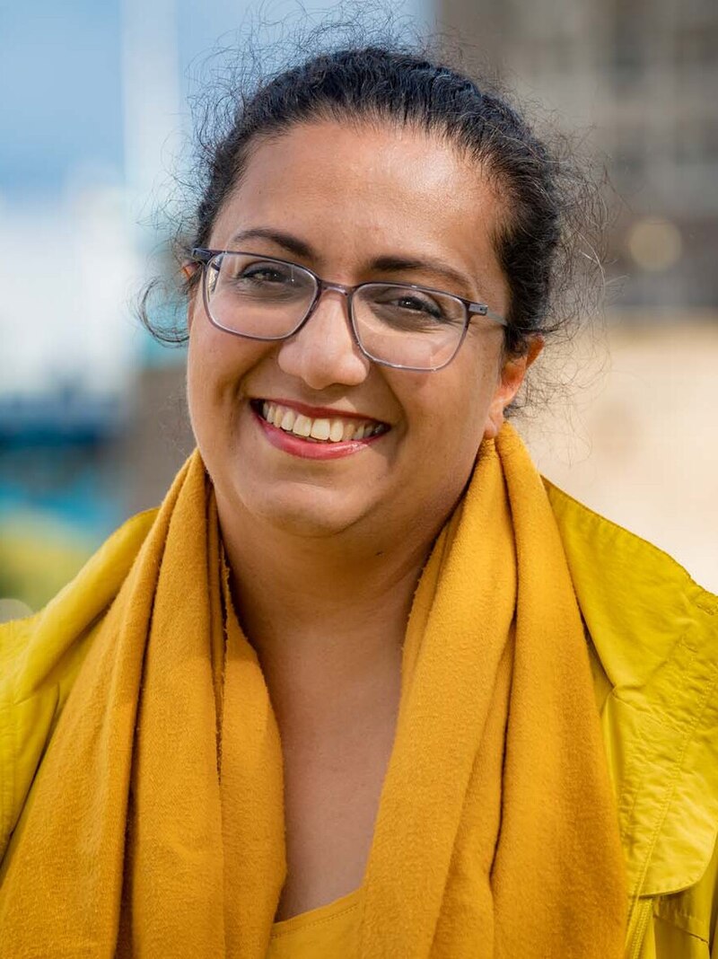 Hina Thomas