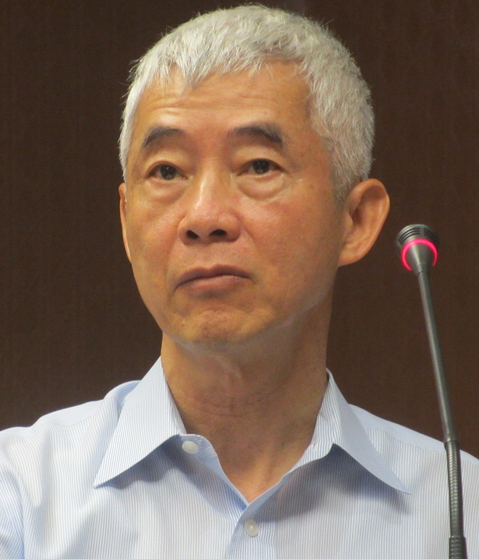Hochen Tan