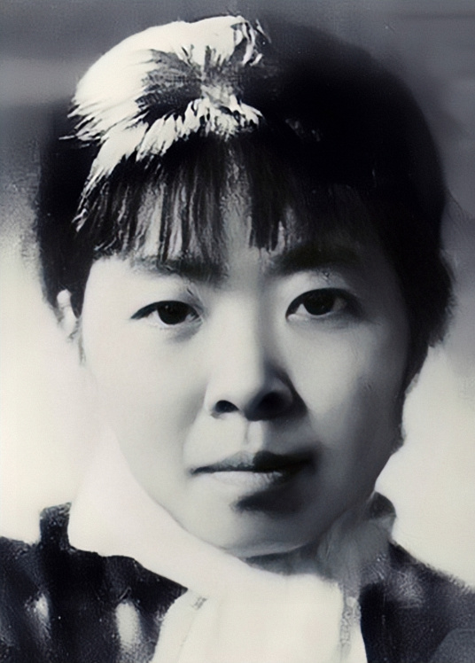 Hong Xiao