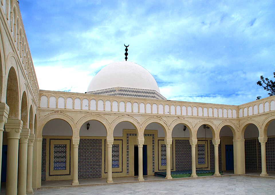 Iman Mazari