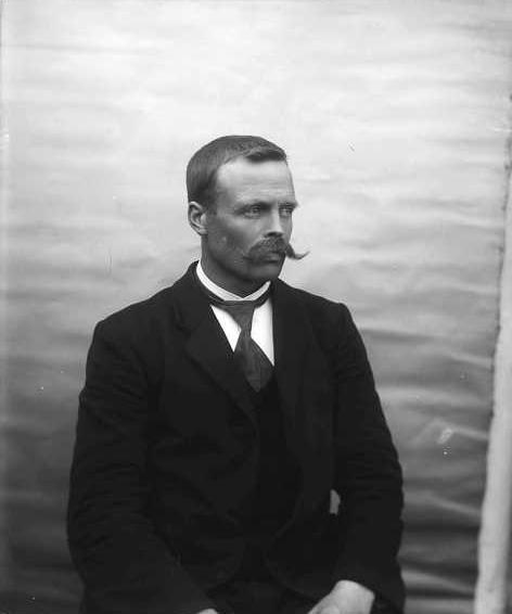 Isak Slettebø