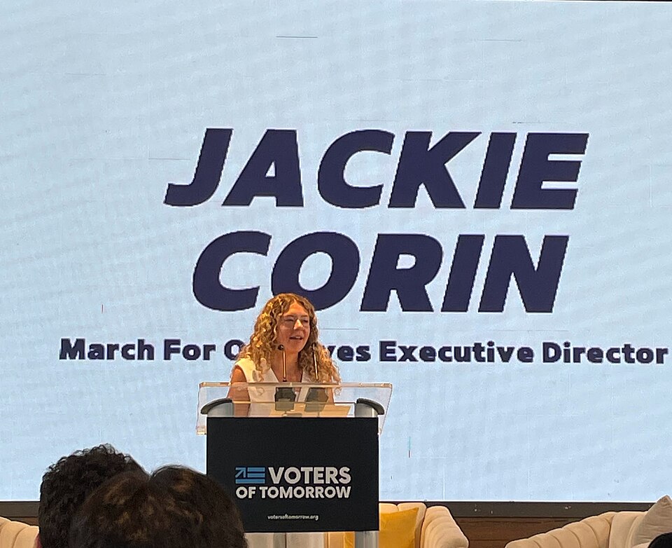 Jaclyn Corin