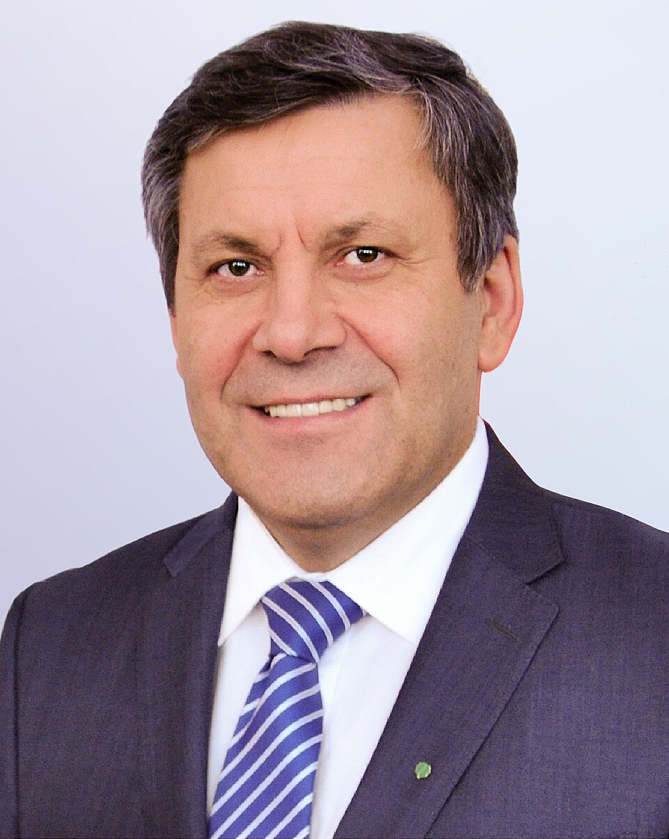 Janusz Piechocinski