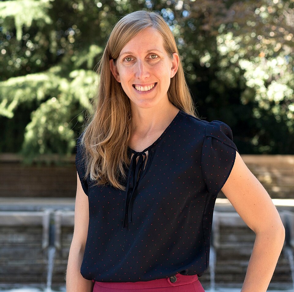 Jennifer Dionne