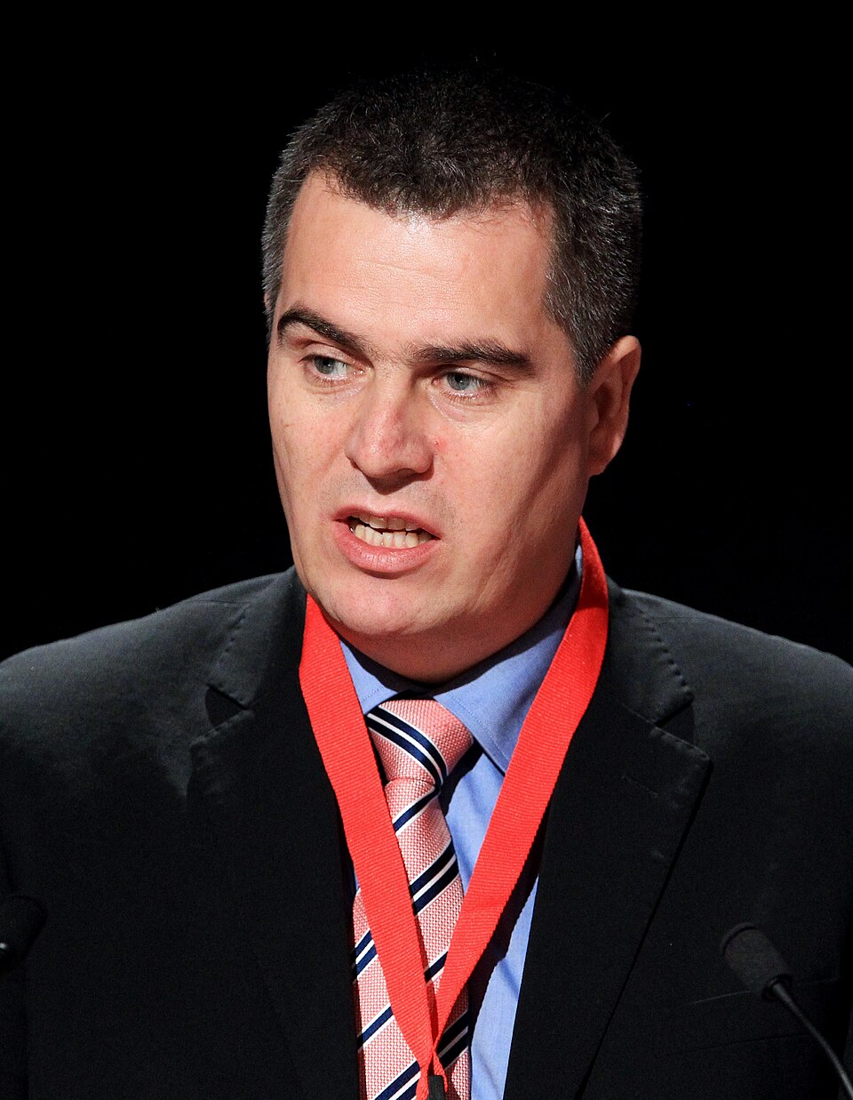 Jens B Frederiksen