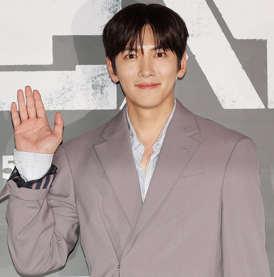 Ji Chang Wook