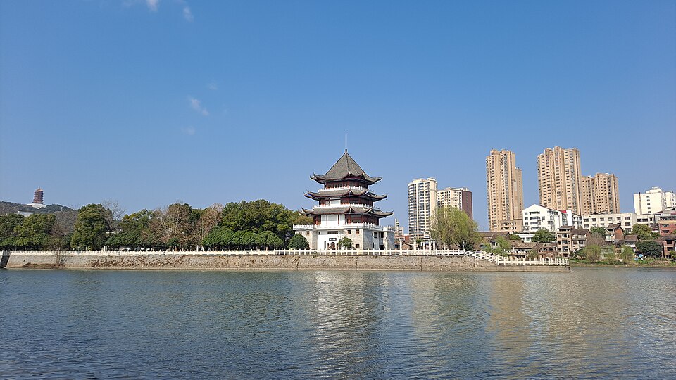 Jiang Liling