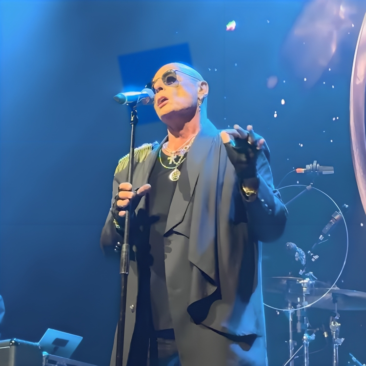 Joe Lynn Turner