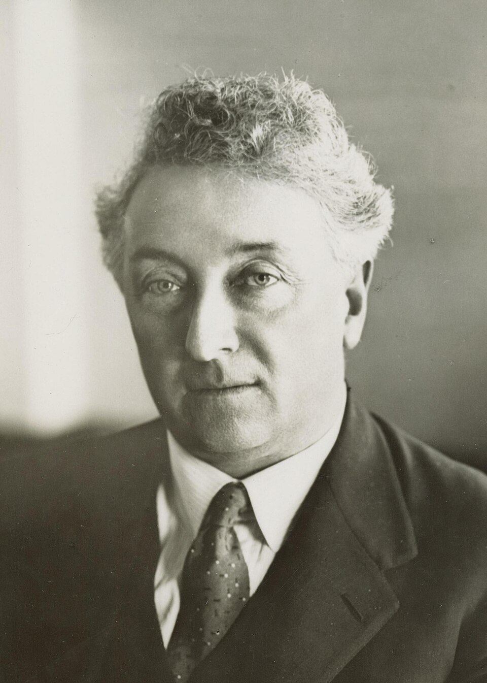 Joseph Lyons