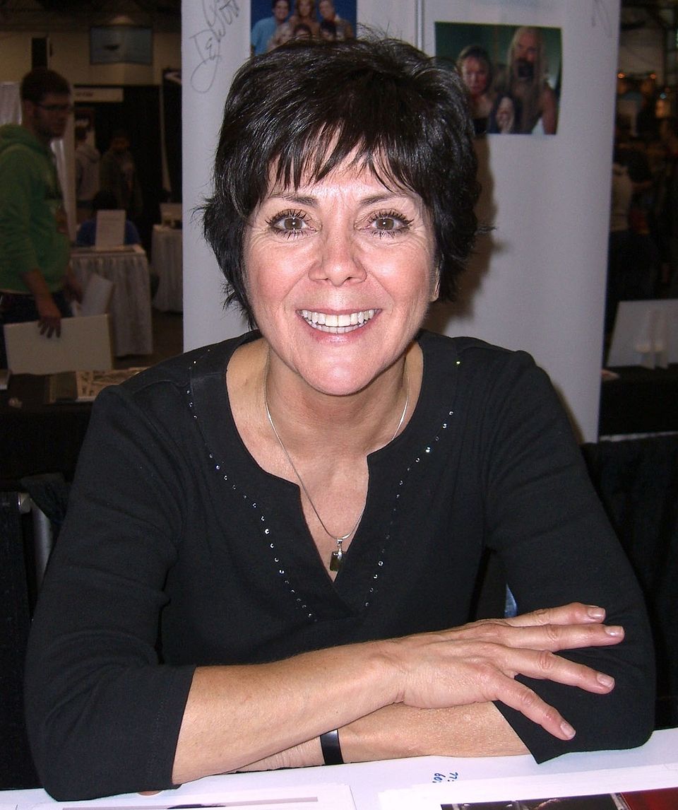 Joyce Lay