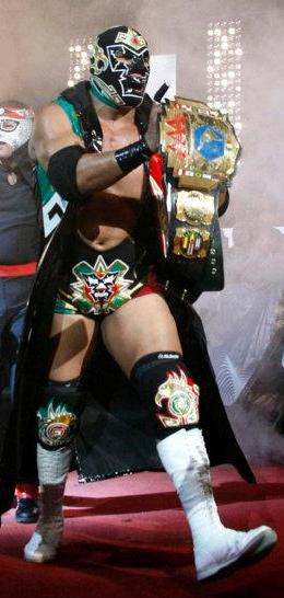 JR González