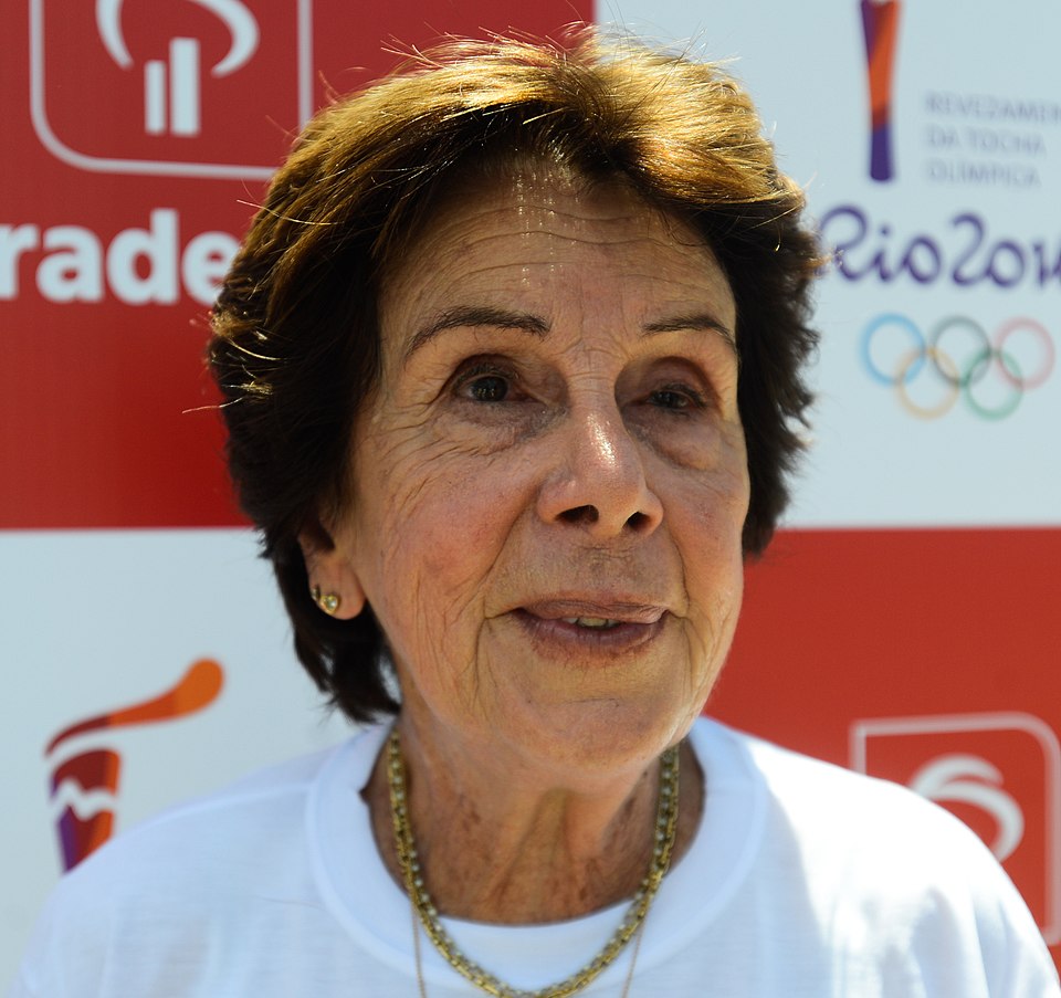 Julia Bueno