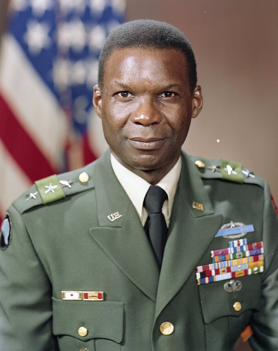 Julius W Morris