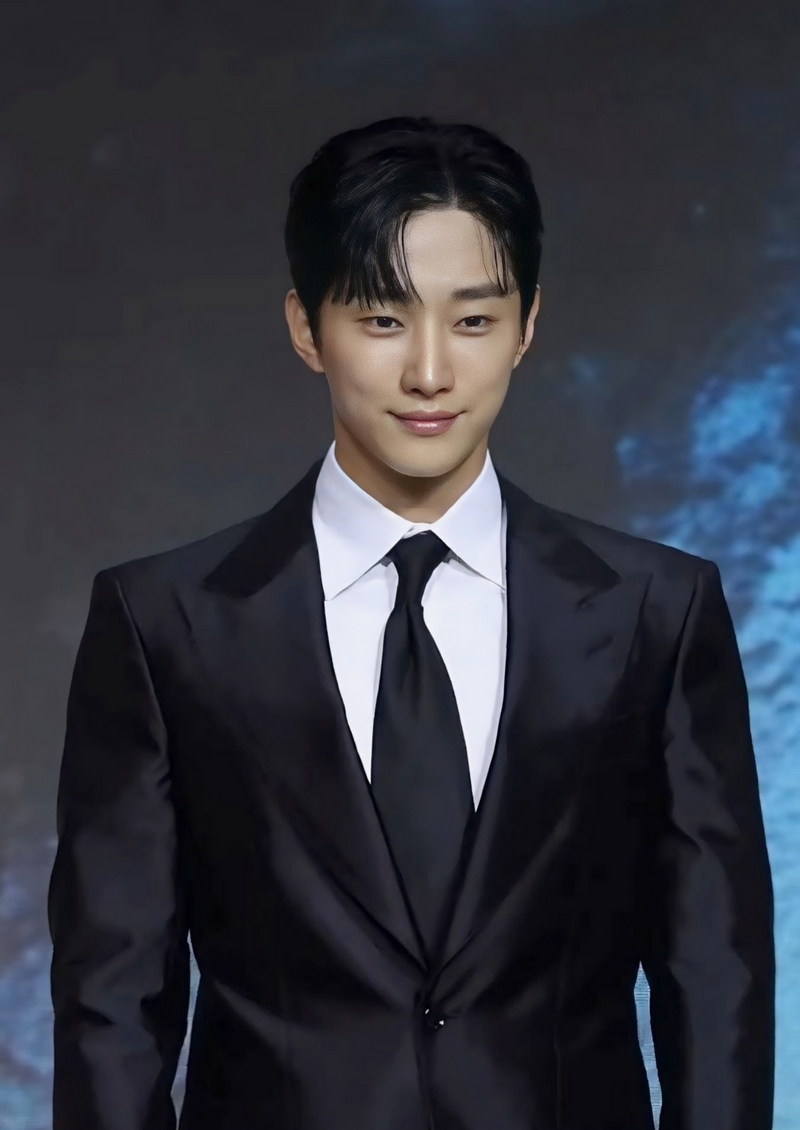 Jung Jin-Young