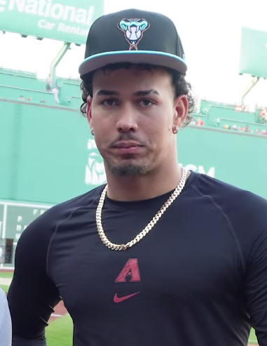 Justin Martínez
