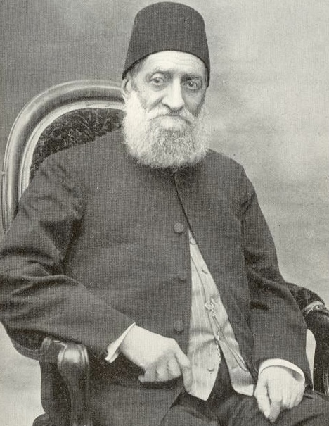 Kamil Grand