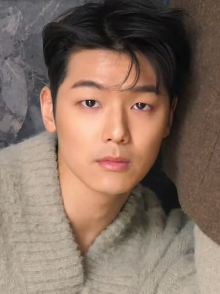 Kang Minhyuk