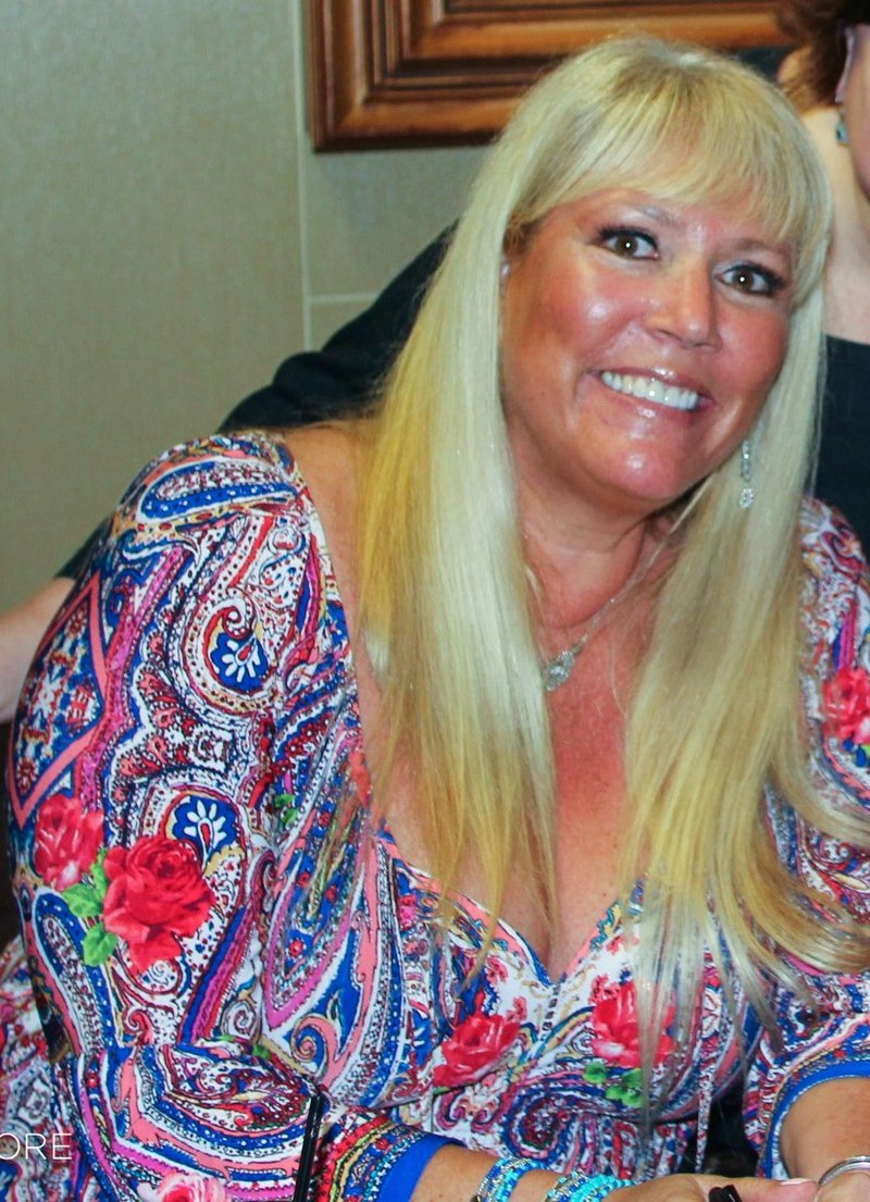 Karen McCullah