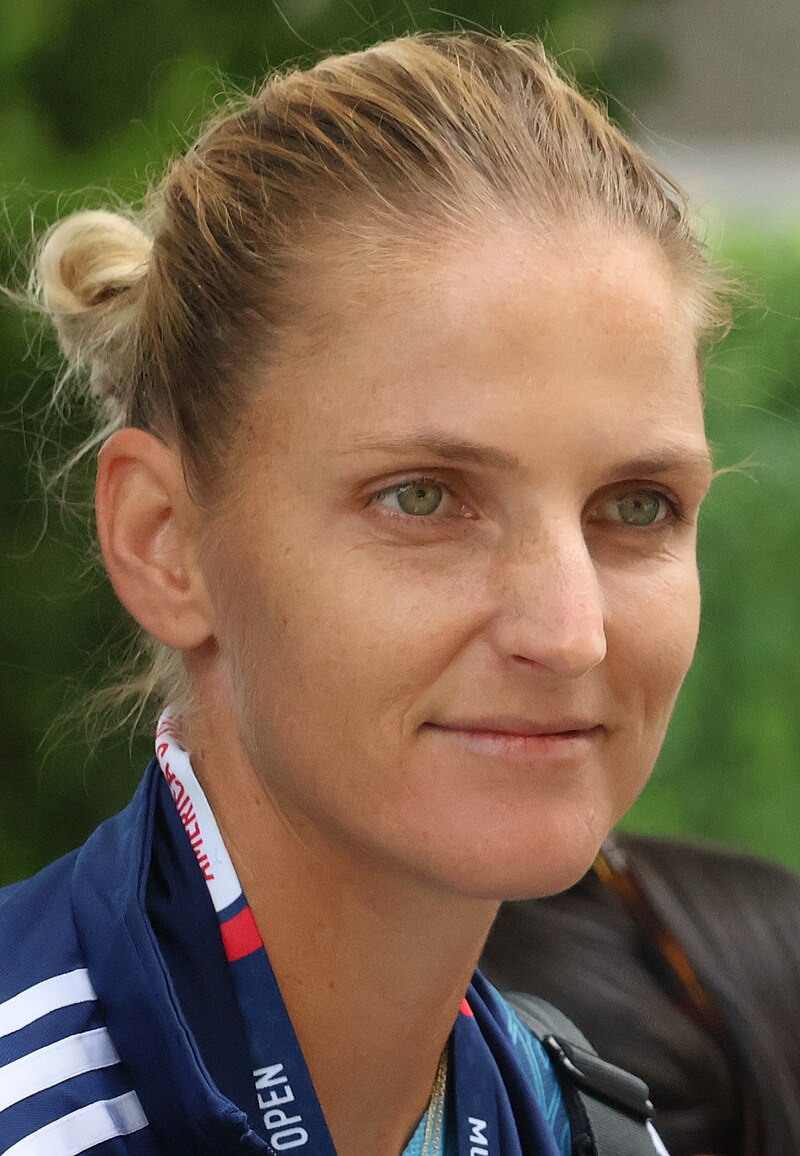 Karolina Ashion