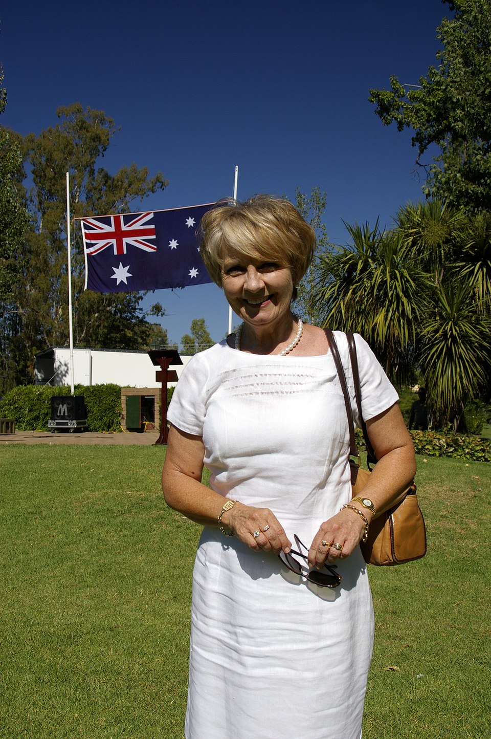 Kay Hull