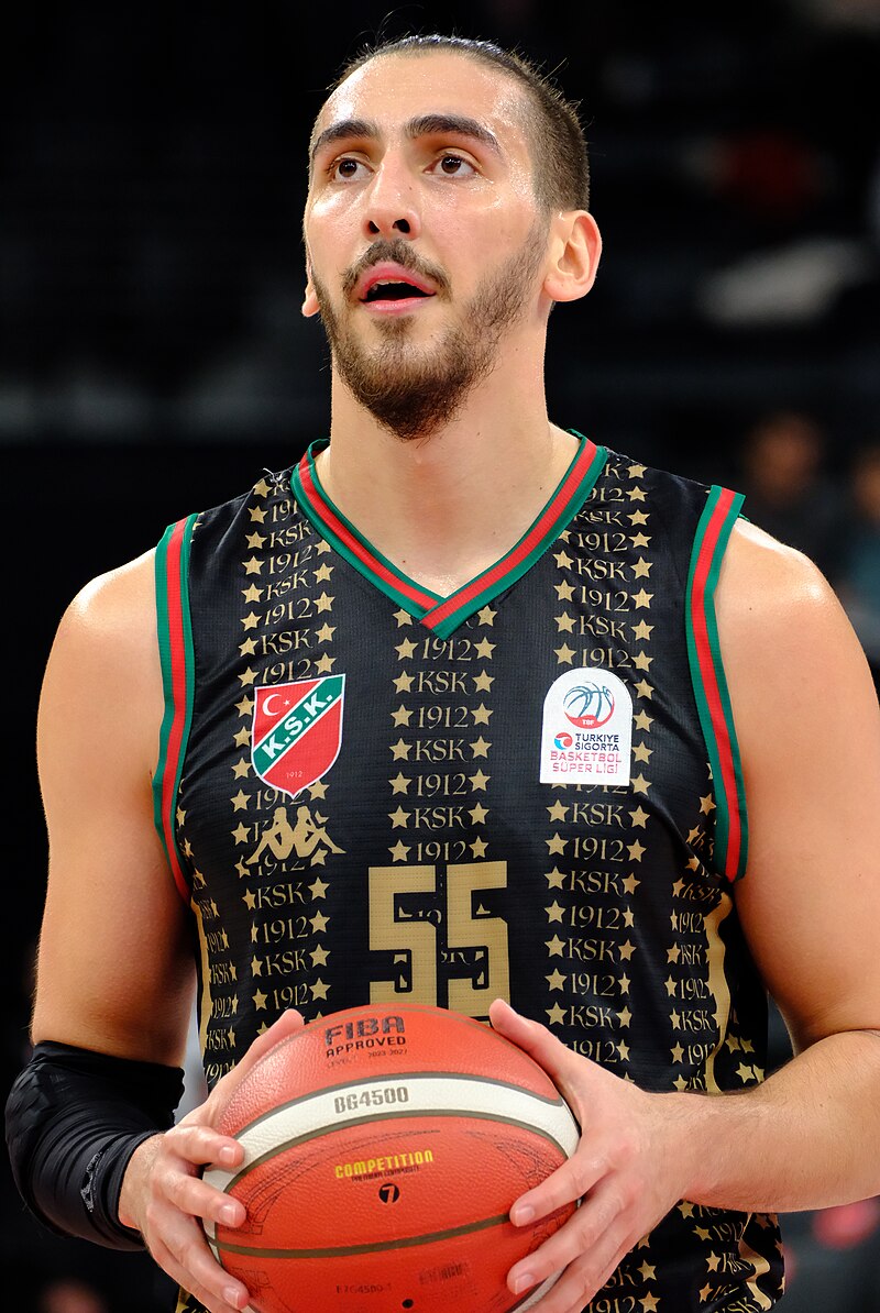 Kenan Sipahi