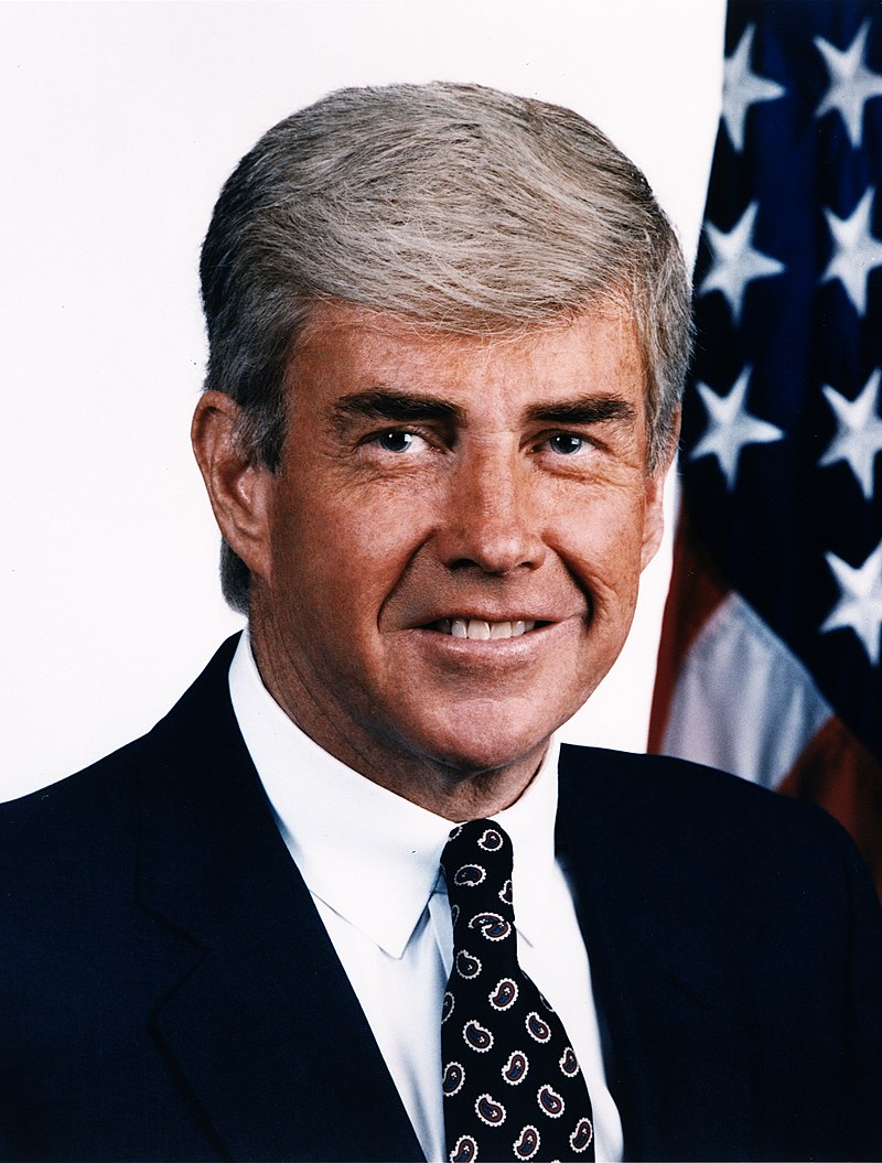 Kenneth D Kemp