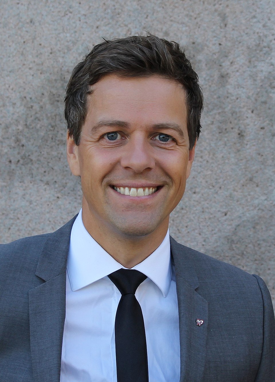 Knut Hofstad