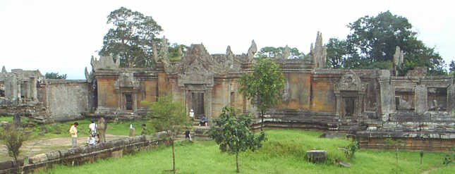 Korkaew Pikulthong